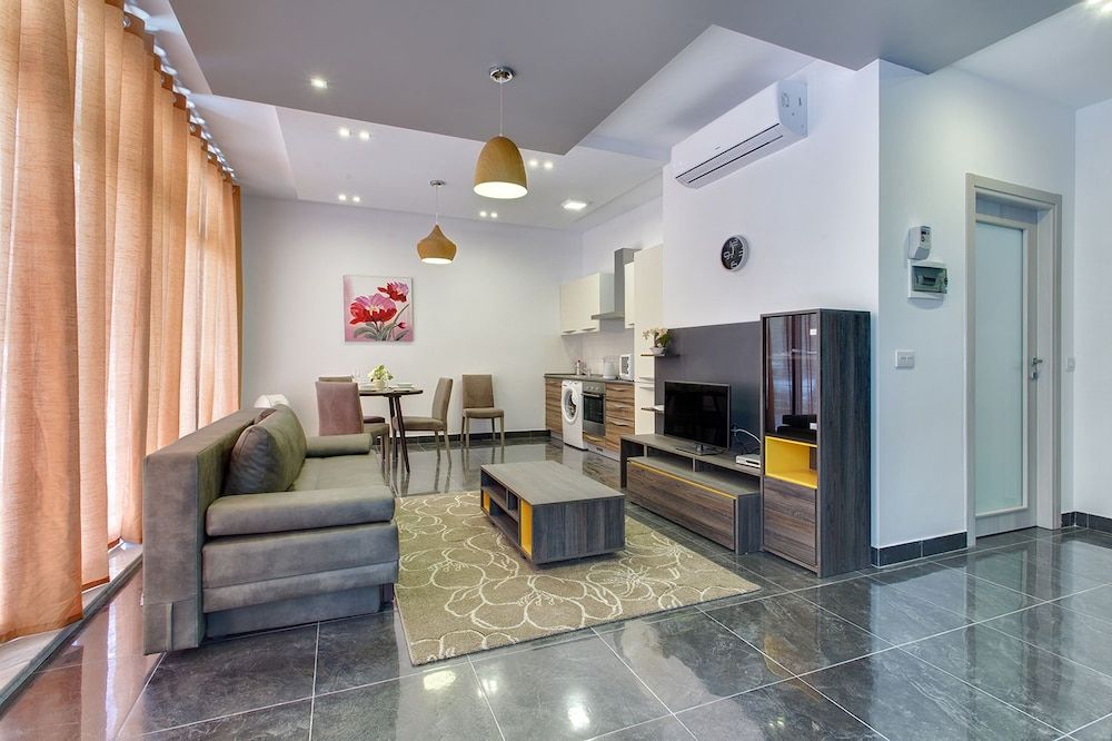 Apartment (1 Bedroom)