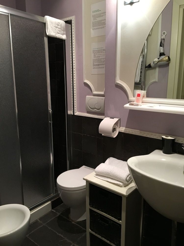 Mr. My Resort Deluxe Double Room, Private Bathroom 4