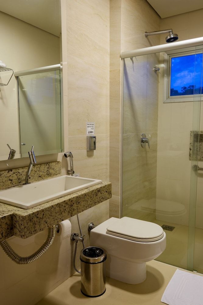 Lindoya Hotel Luxury Quadruple Room, Multiple Beds 4