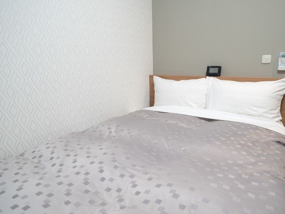 Standard Semi-Double Room