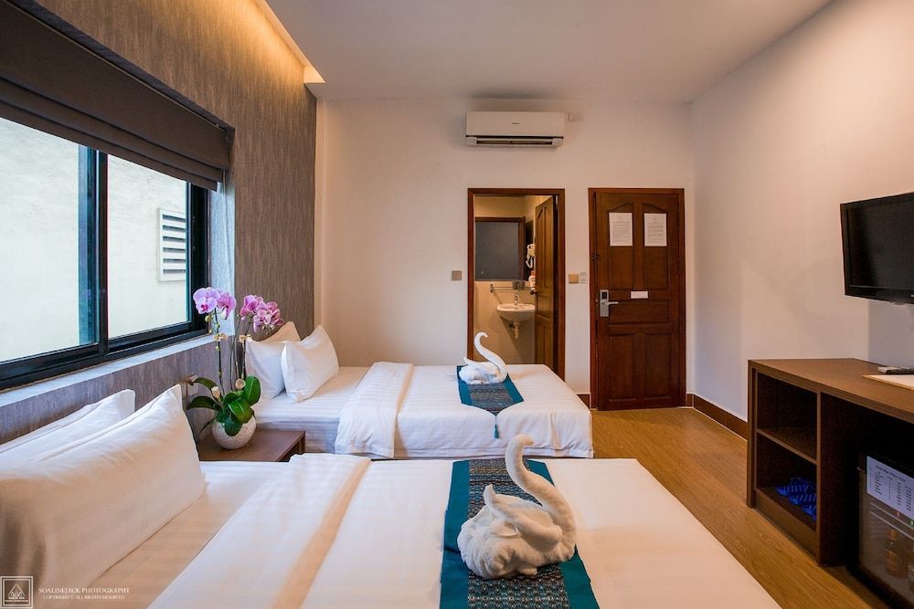 Orussey One Boutique Superior Twin Room 2