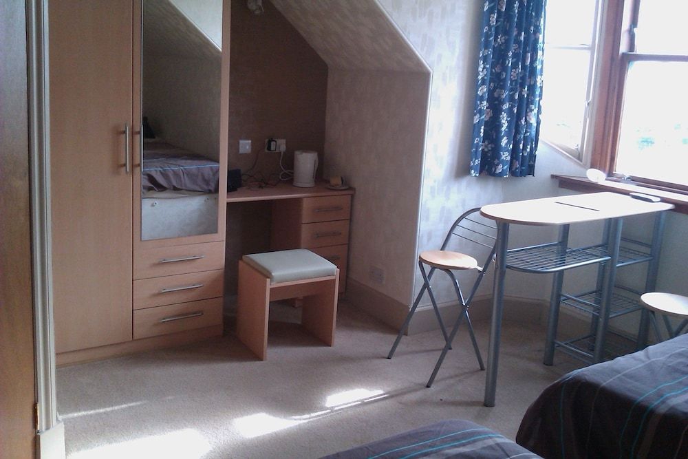 Harbour House B&B Twin Room, Ensuite 4