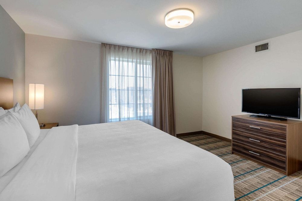 Mainstay Suites El Centro I-8 Suite, 1 Bedroom, Non Smoking, Kitchen (Living Room with Sofa Bed) 2