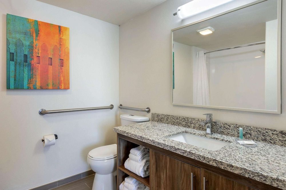 Mainstay Suites El Centro I-8 Suite, 1 Bedroom, Non Smoking, Kitchen (Living Room with Sofa Bed) 7