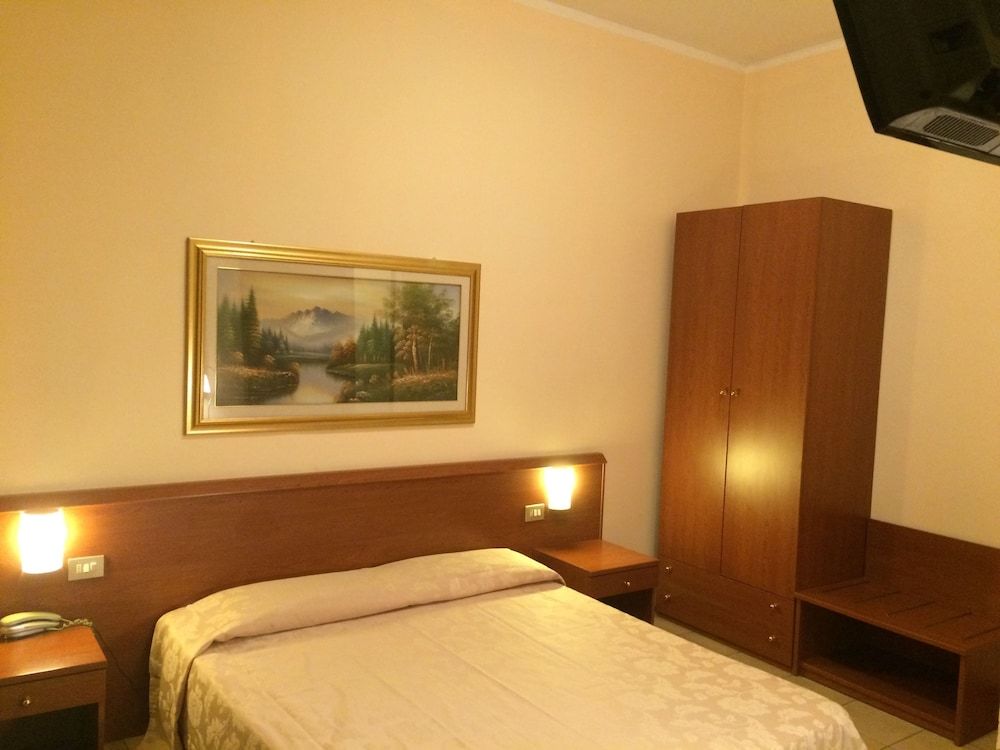 undefined Hotel Paradiso 4
