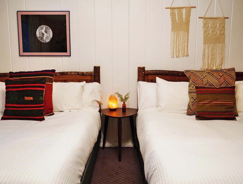 Grand Pine Cabins Standard Double Queen