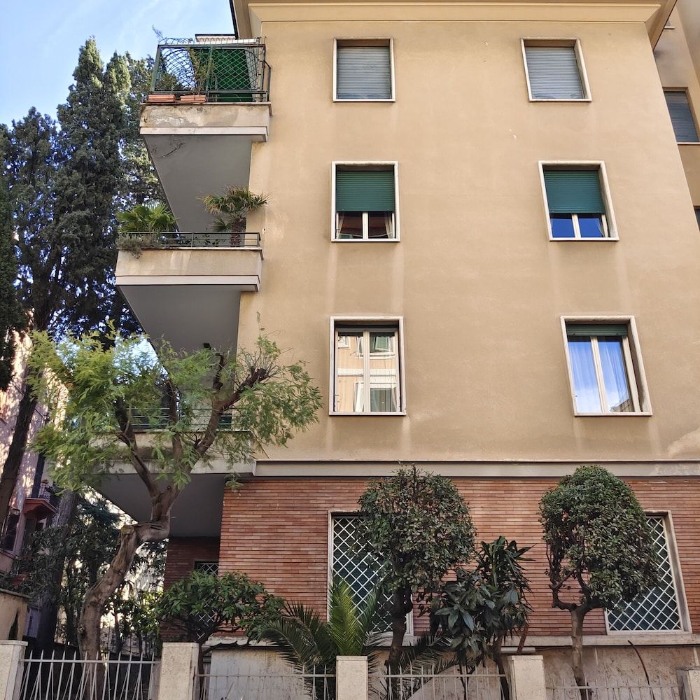 undefined Ada Home 5