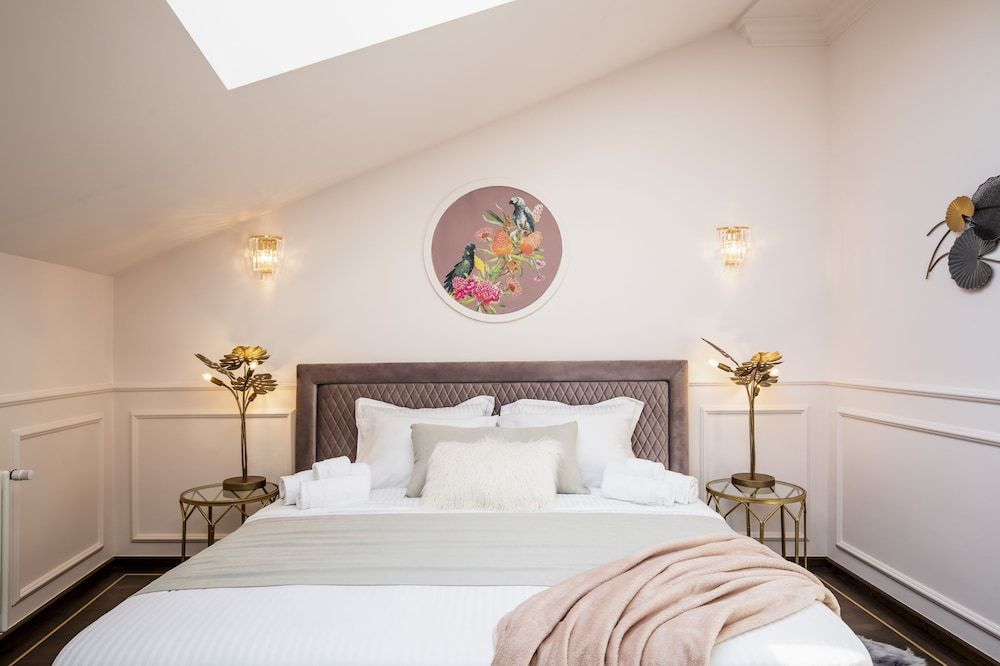 HOLT Old Town Exclusive Suite, 1 King Bed, Non Smoking 3