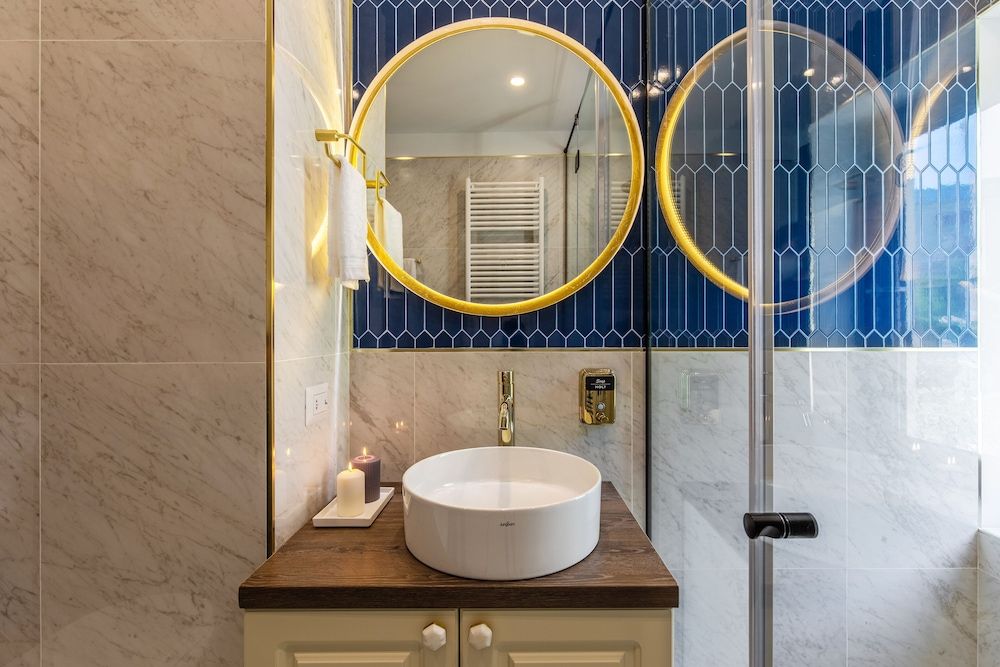 HOLT Old Town Luxury Studio Suite, 1 Queen Bed, Kitchen 28