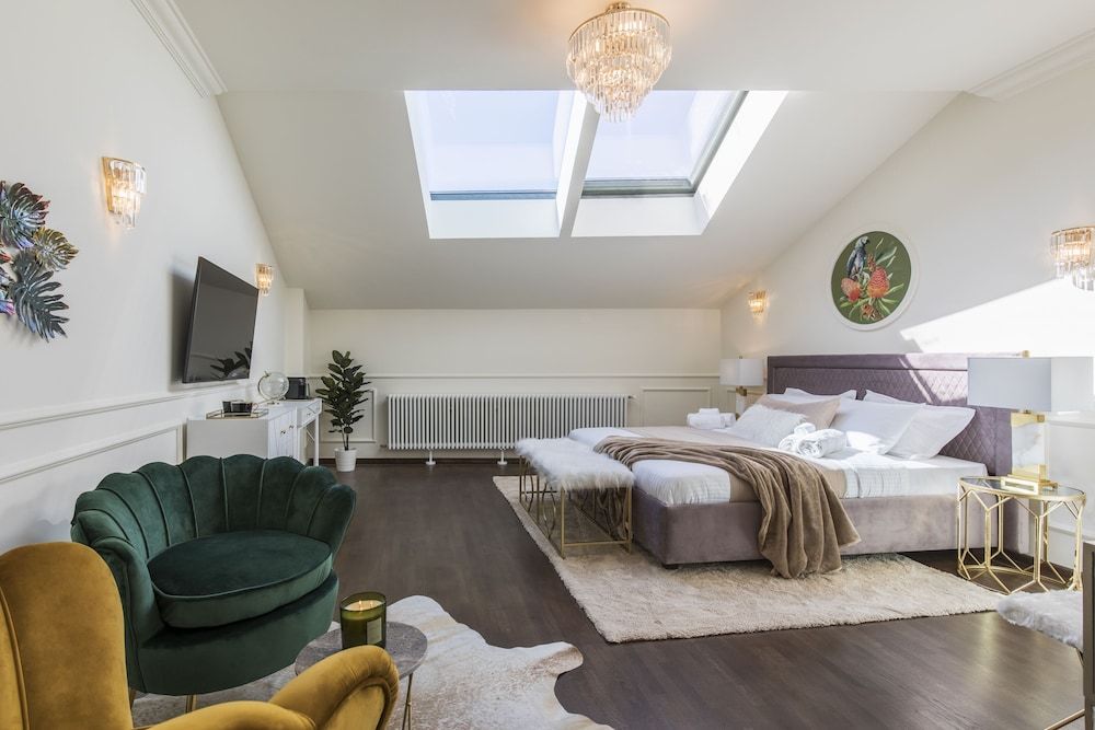 undefined HOLT Old Town 2