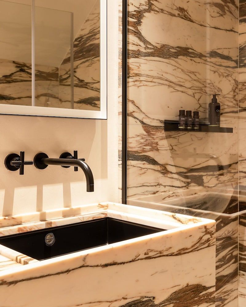 Château de Vignée Junior Suite, 1 King Bed 7