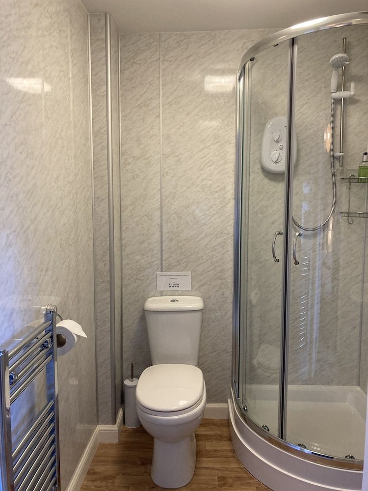 Smiddy Haugh Twin Room, Ensuite 7