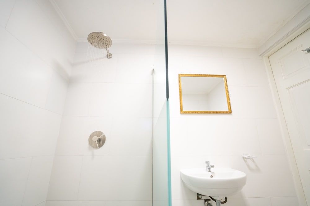 Delynne Boutique Hotel Superior Room, 2 Bedrooms, Non Smoking, Pool View 4