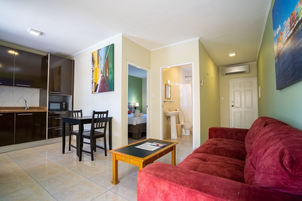 Delynne Boutique Hotel Standard Room, 1 Bedroom, Non Smoking, Pool View 7