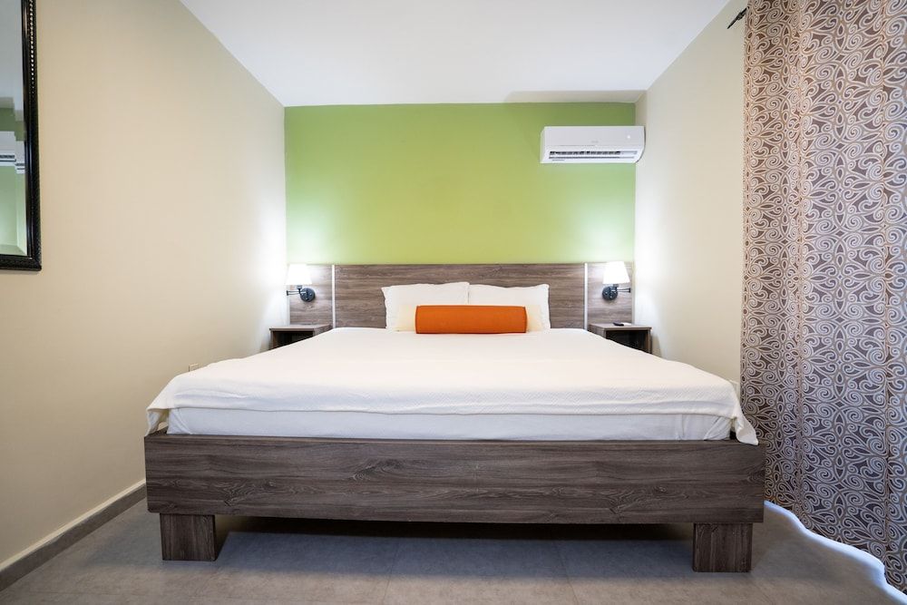 Delynne Boutique Hotel