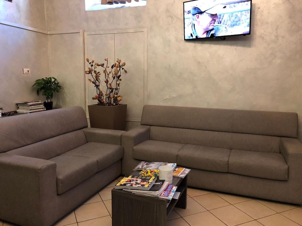 undefined Brenta Milano