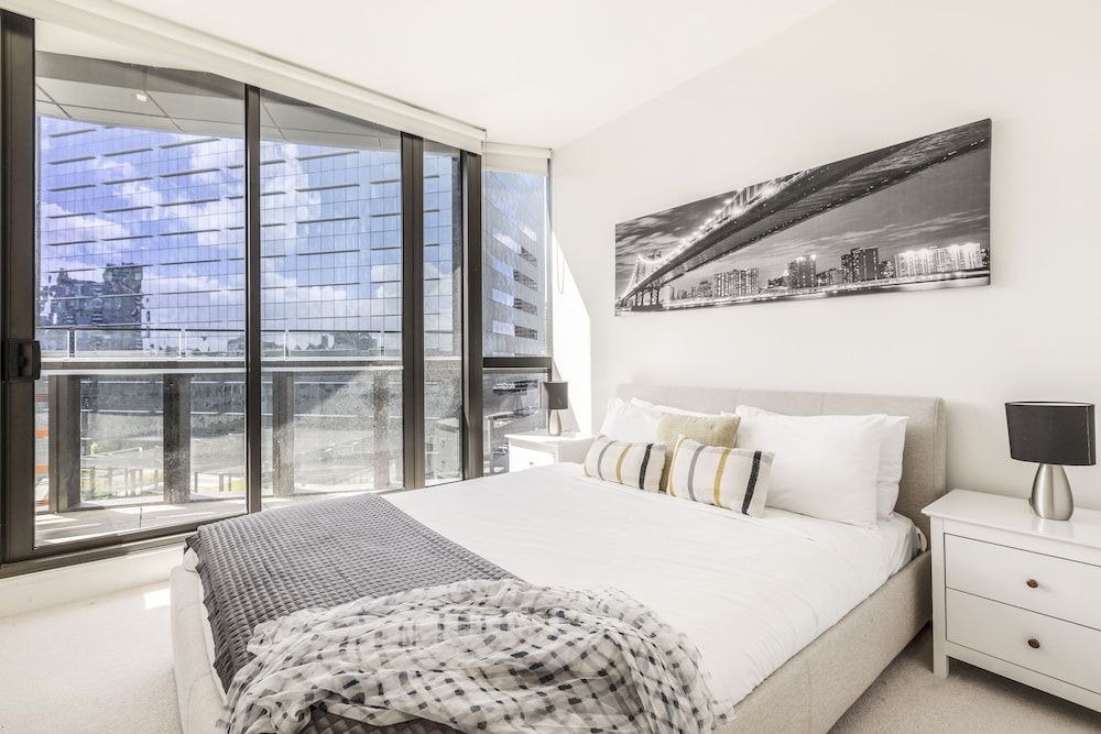 Kula Docklands Superior Apartment, 2 Bedrooms 7