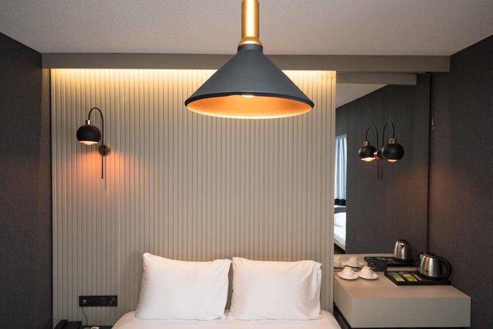 Basel Hotel Economy Double Room 2