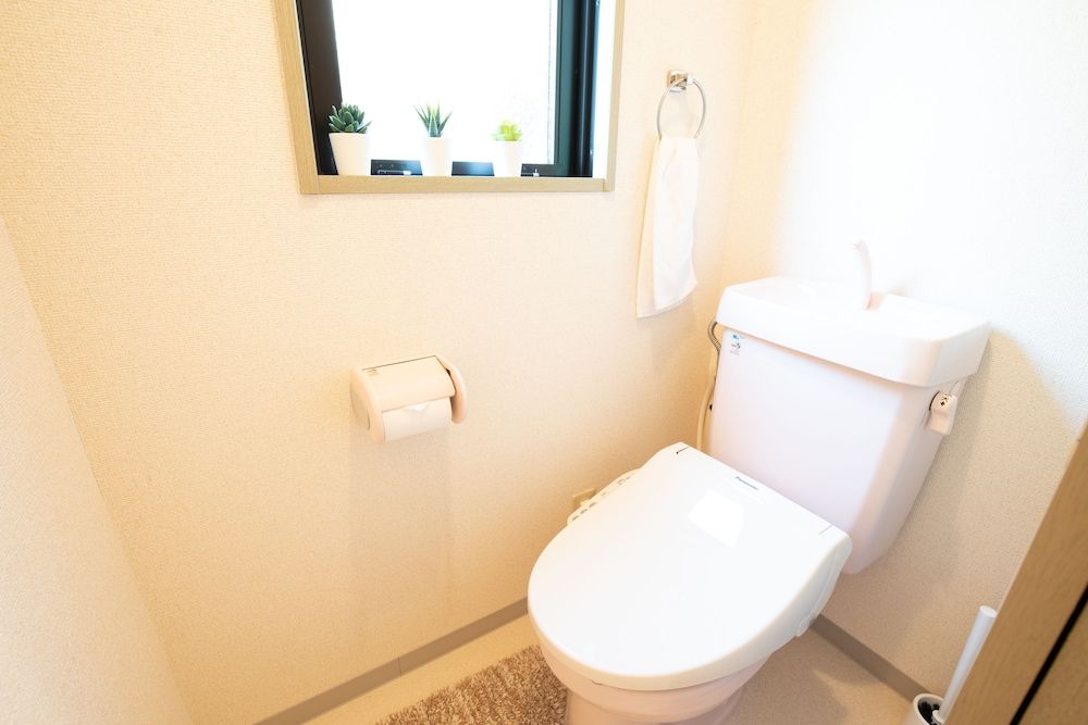 Elizabeth Garden II Standard Room (RN21) 14