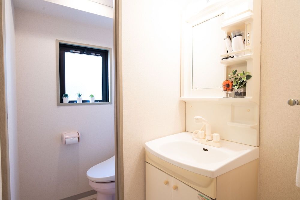 Elizabeth Garden II Standard Room (RN21) 15