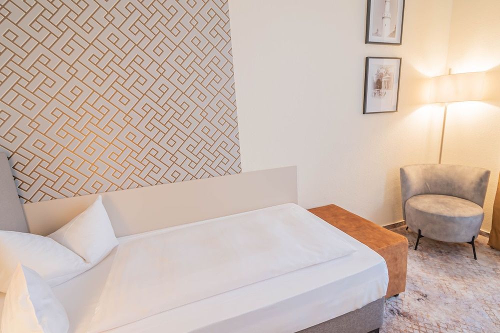 Comfort Single Room