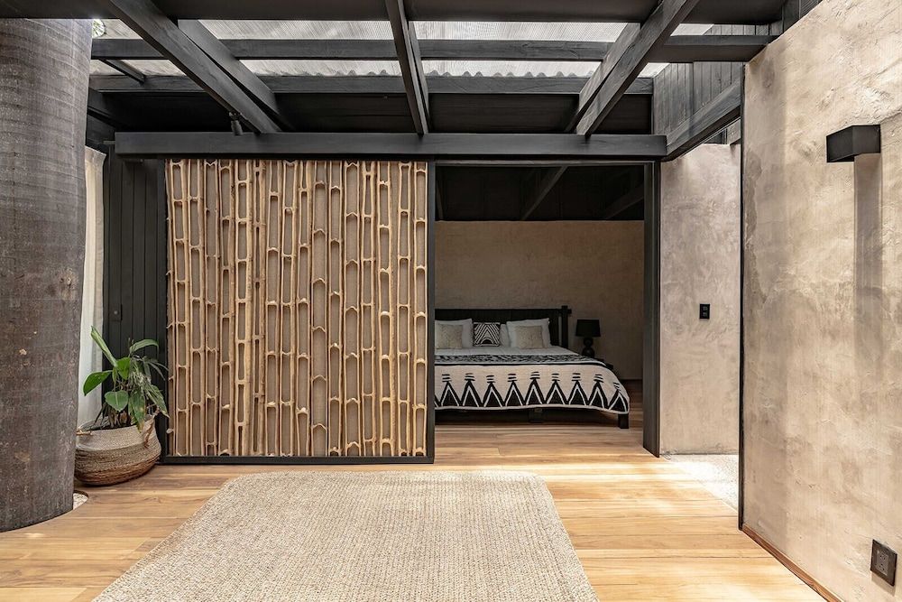 SoulShine Deluxe Suite 4