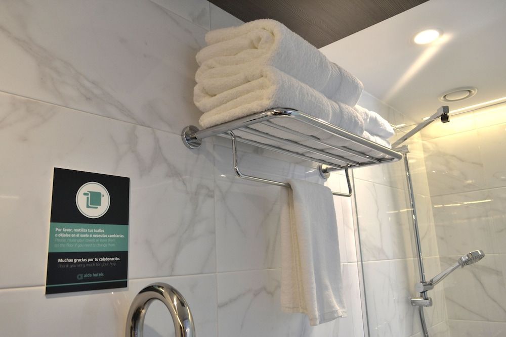 Hotel Alda Estación Ourense Economy Twin Room 4