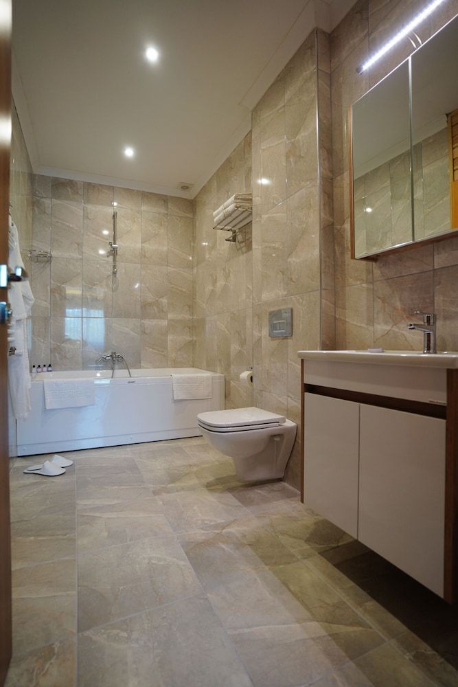 Hotel Vela Verde King Suite Room with Jacuzzi and Sauna 4