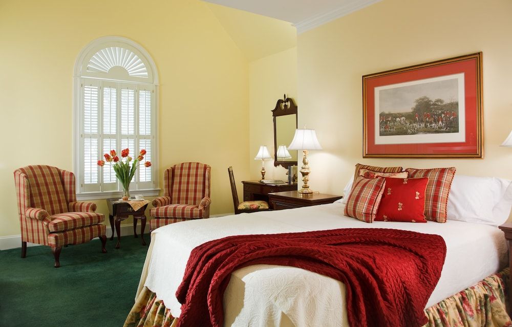 The Paddock Room