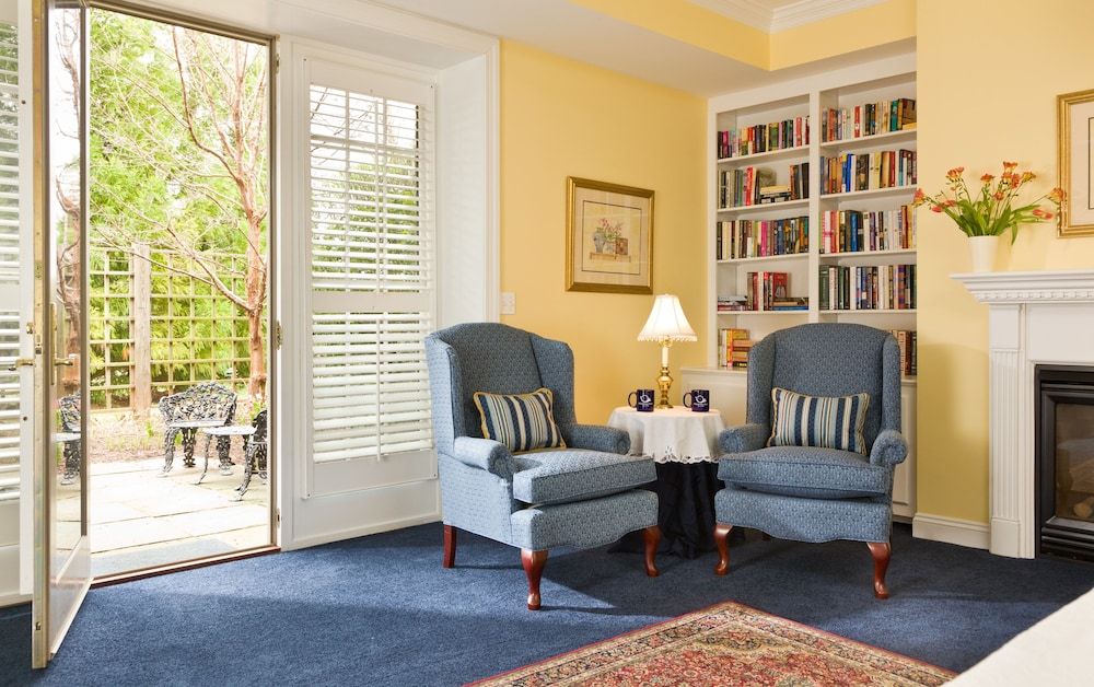 The English Garden Suite