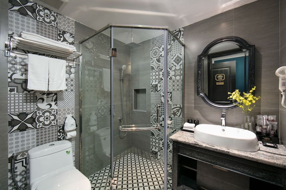 Hanoi Esplendor Hotel and Spa Deluxe Cozy Double Room 6