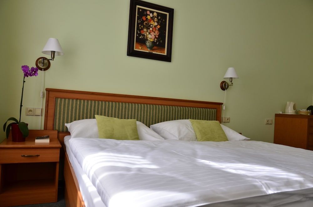 Castle Residence Praha Family Room 2