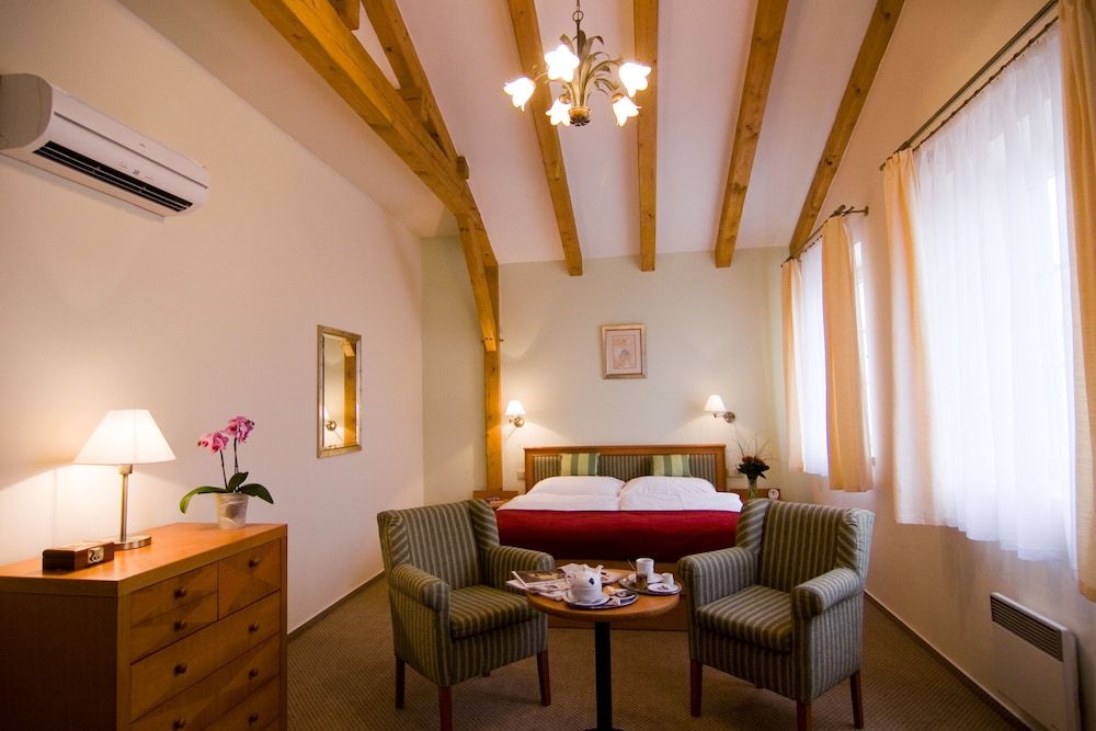 undefined Castle Residence Praha 4