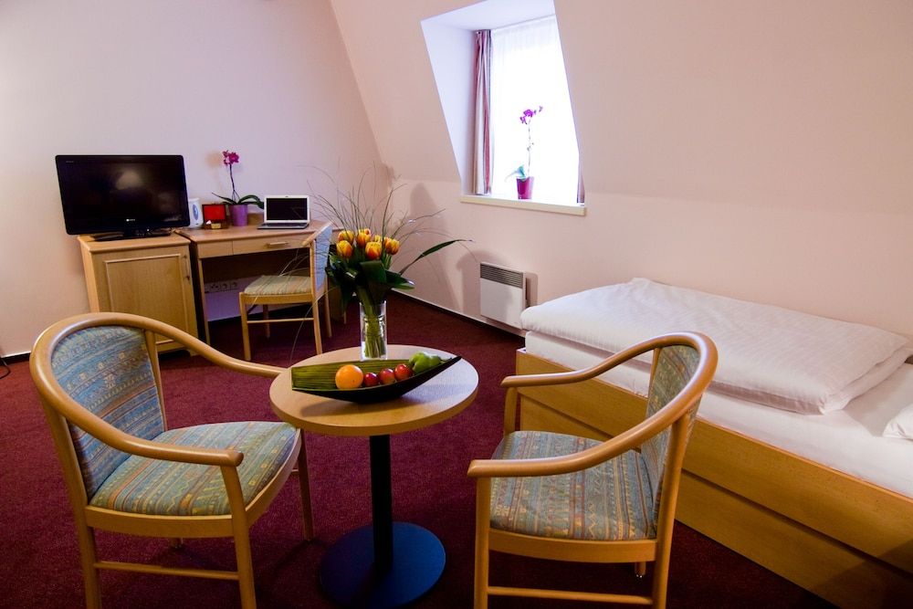 Castle Residence Praha Family Suite, 2 Bedrooms 4