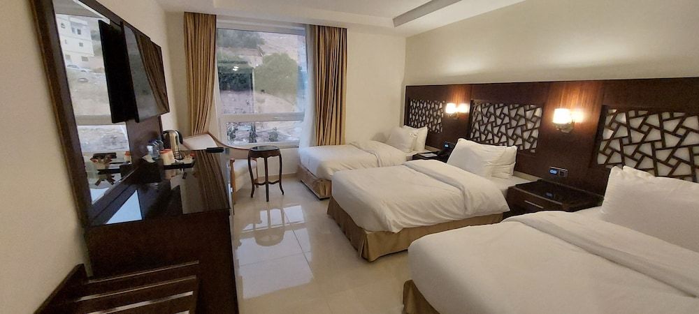 Petra Elite Hotel Classic Double or Twin Room 5