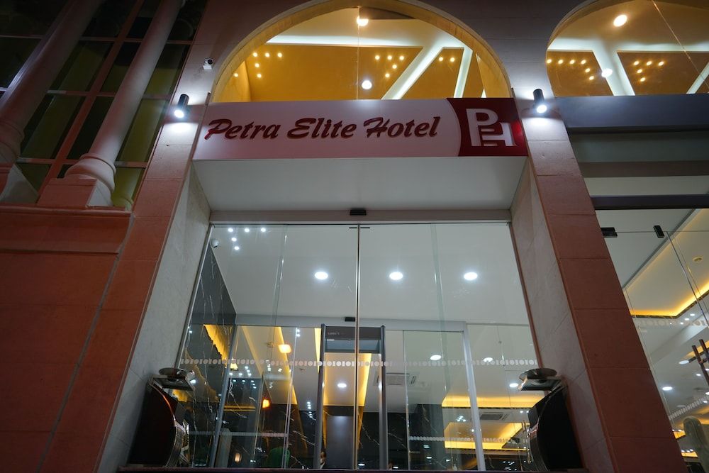 undefined Petra Elite Hotel 8