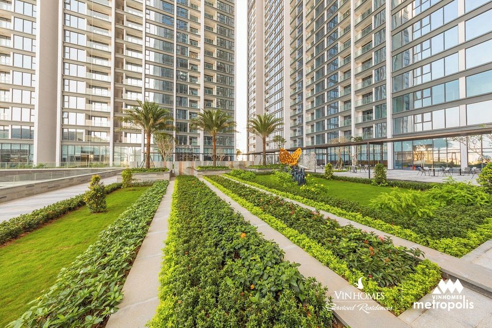 undefined Luxury Apartment in Vinhomes Metropolis 8