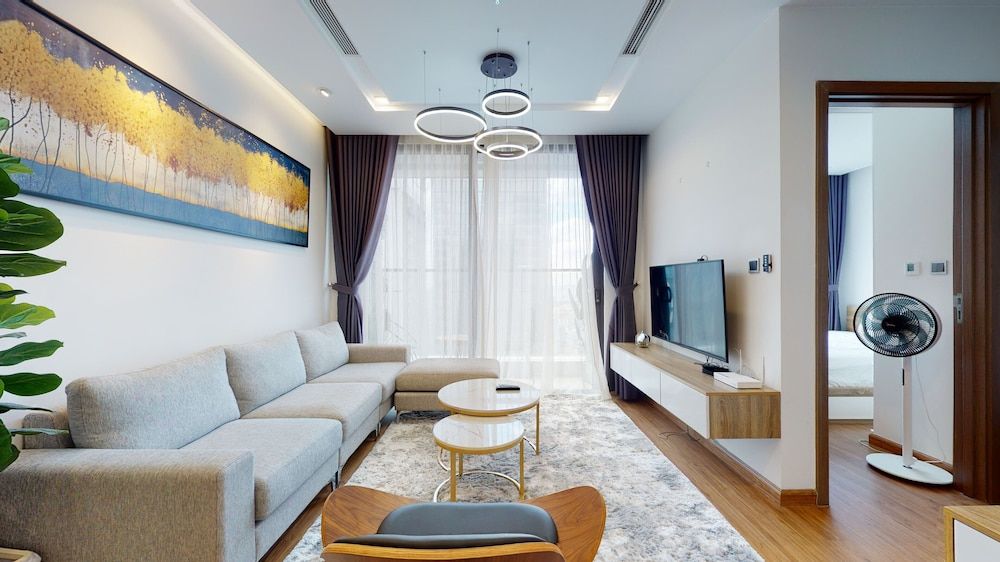 undefined Luxury Apartment in Vinhomes Metropolis 2
