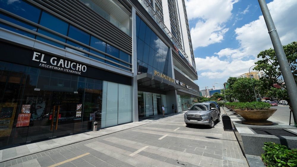 undefined Luxury Apartment in Vinhomes Metropolis 6