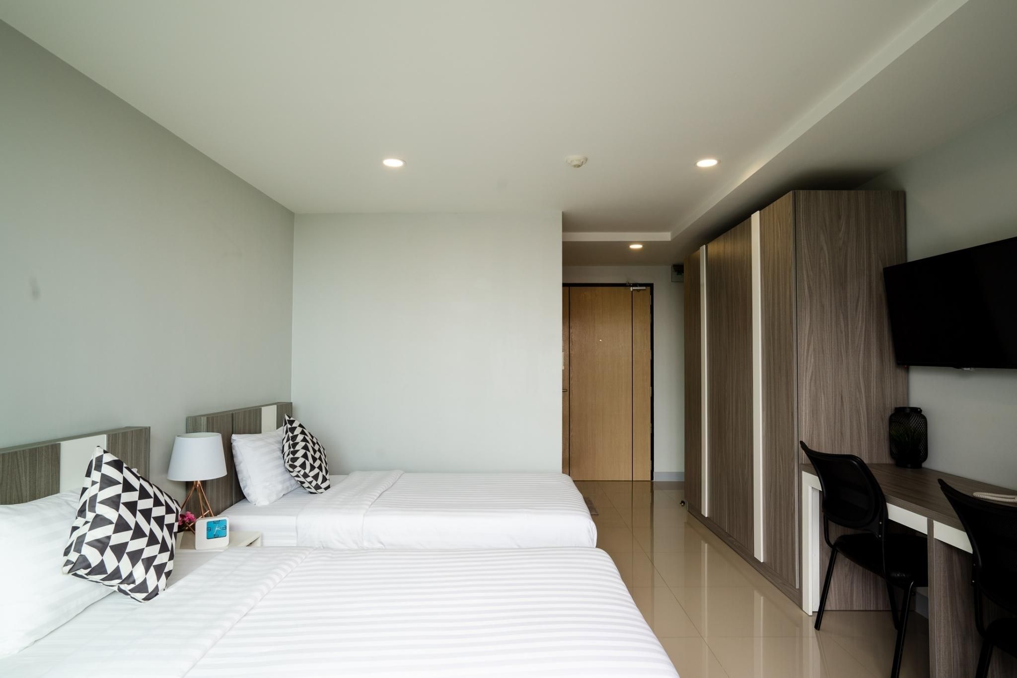 undefined ONPA Hotel & Residence Bangsaen 9