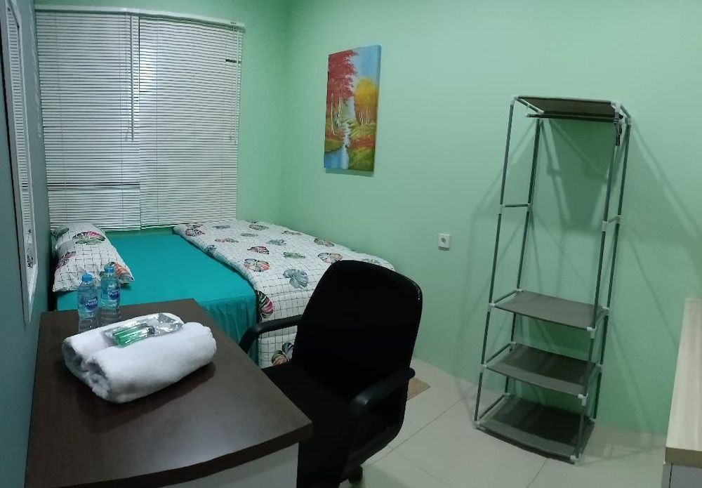 Standard Double Room, Shared Bathroom, Park View