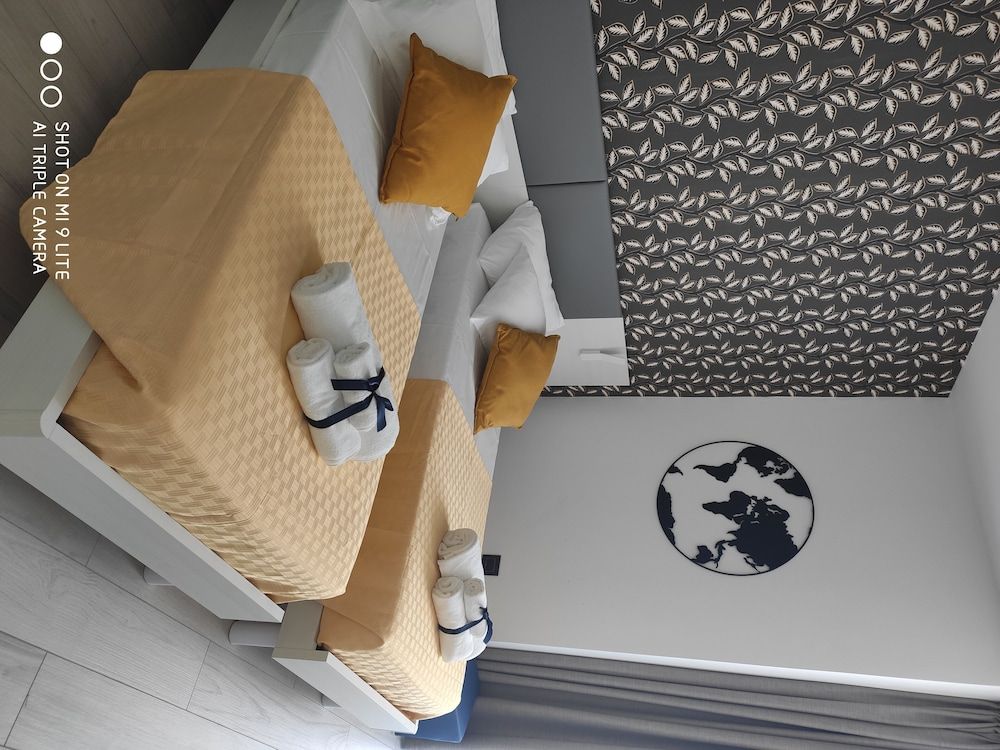 Thalya Luxury Rooms Deluxe Double or Twin Room, Balcony (102) 5