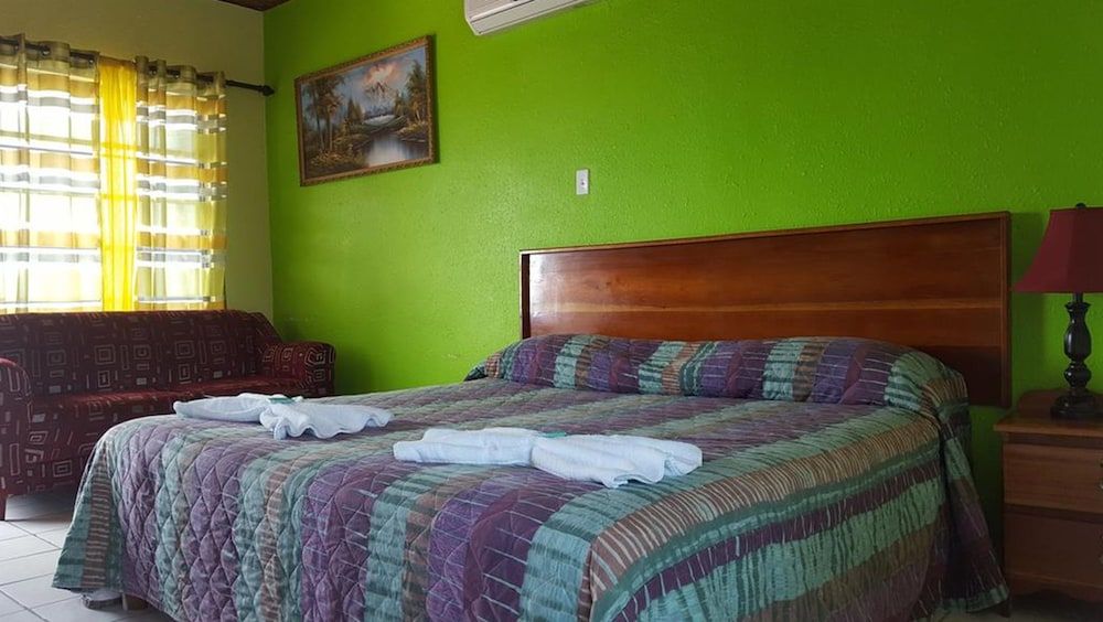 Anchorage Beach Resort