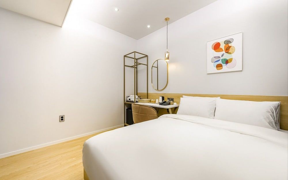 Gijang No.25 Hotel Standard Double Room (Netflix) 7