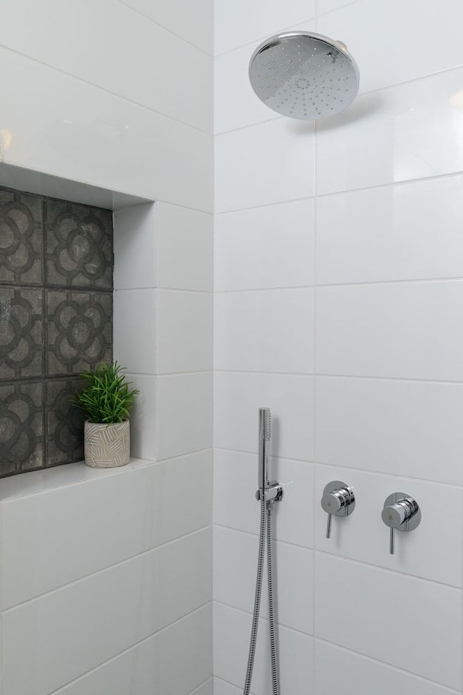 AirTLV - Rambam Residence City Apartment, 1 Bedroom, Balcony 17