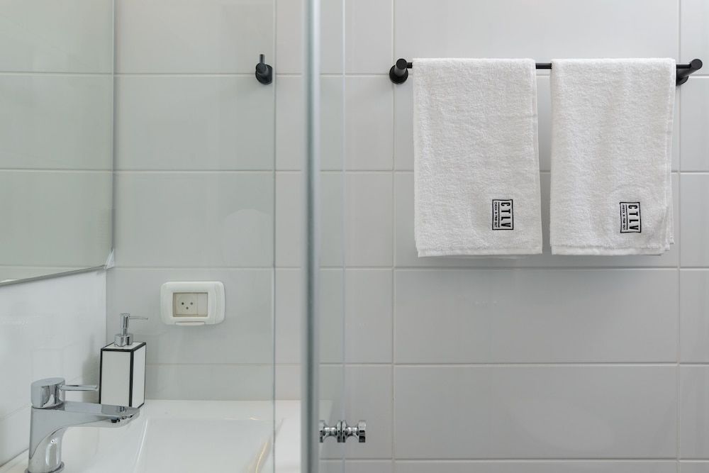 AirTLV - Rambam Residence City Apartment, 1 Bedroom, Balcony 14