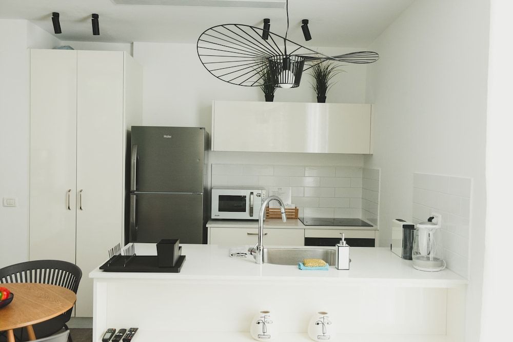 AirTLV - Rambam Residence City Apartment, 1 Bedroom, Balcony 12