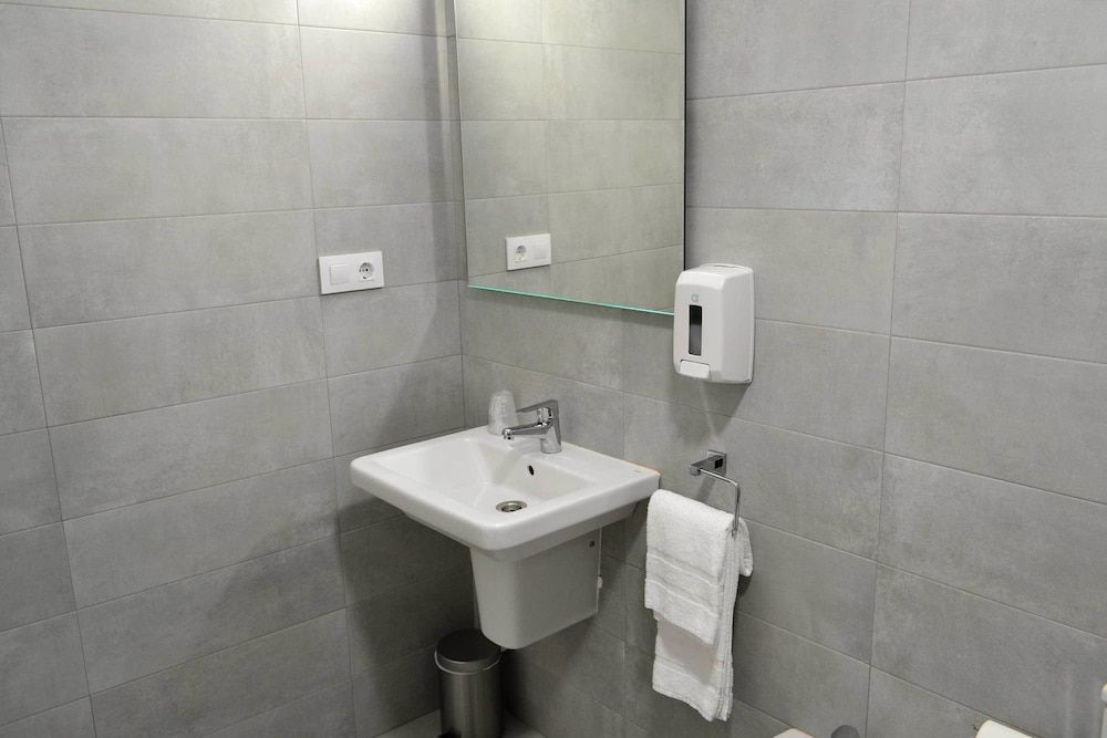 Hotel Alda Estación Pontevedra Standard Double or Twin Room 5