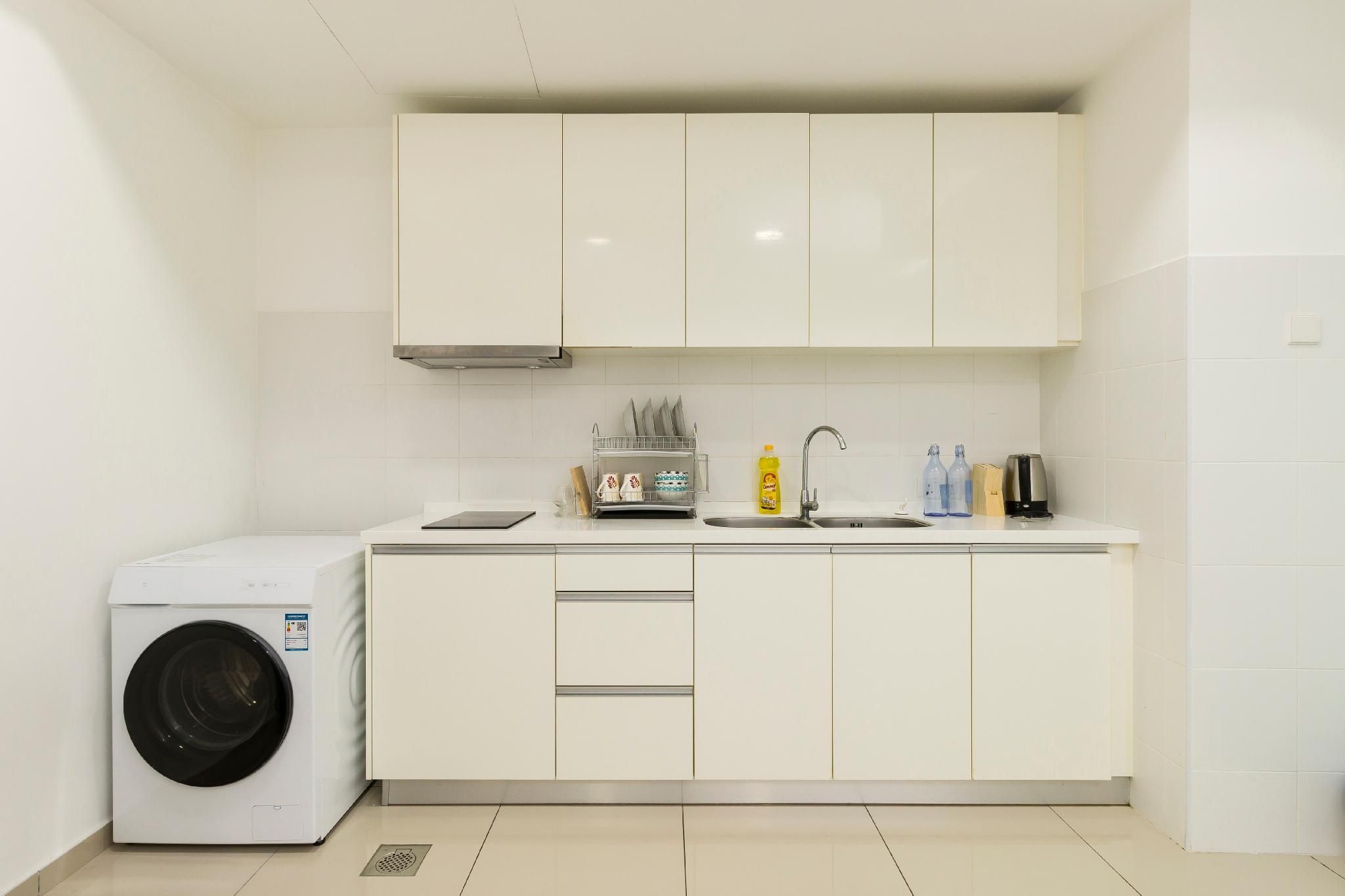 Encorp Strand Residences by Airhost One Bedroom Suite