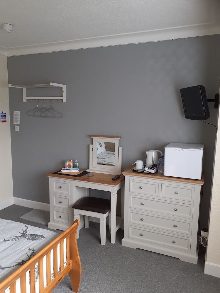 THE KEMPS Guest House Double Room, Ensuite 3